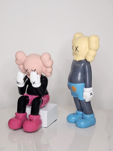 Статуэтка Kaws Hypebeast